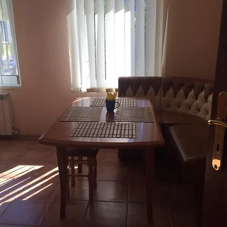 Hotel U Zubrytskyh *