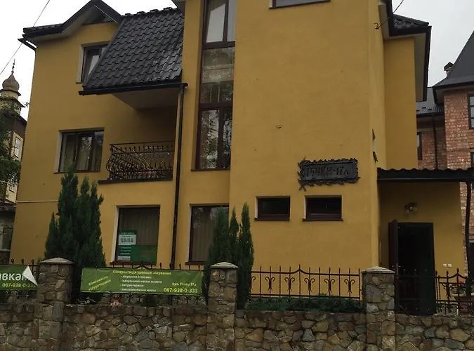Hotel U Zubrytskyh *